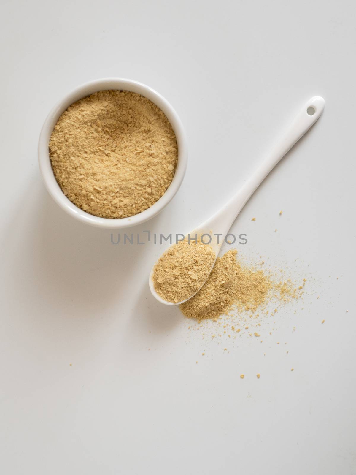 Nutritional inactive yeast top view by fascinadora