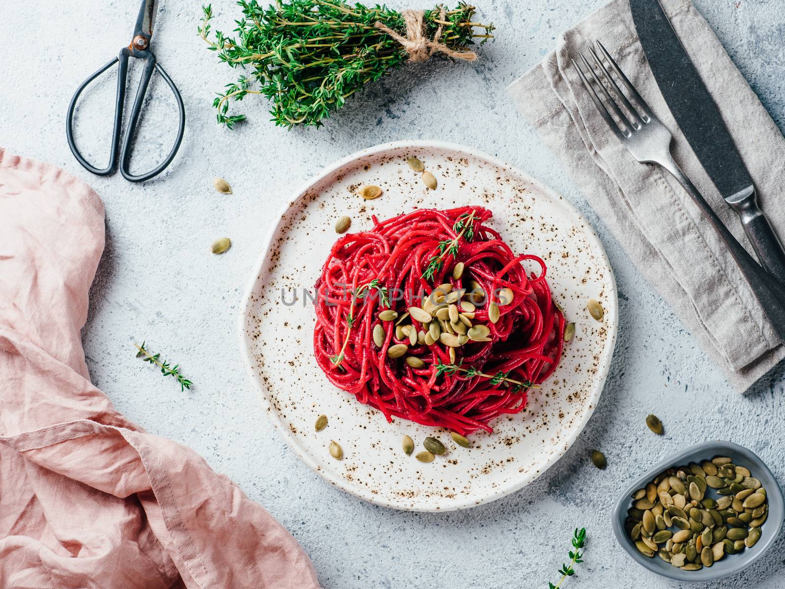 Beetroot pesto with copy space by fascinadora
