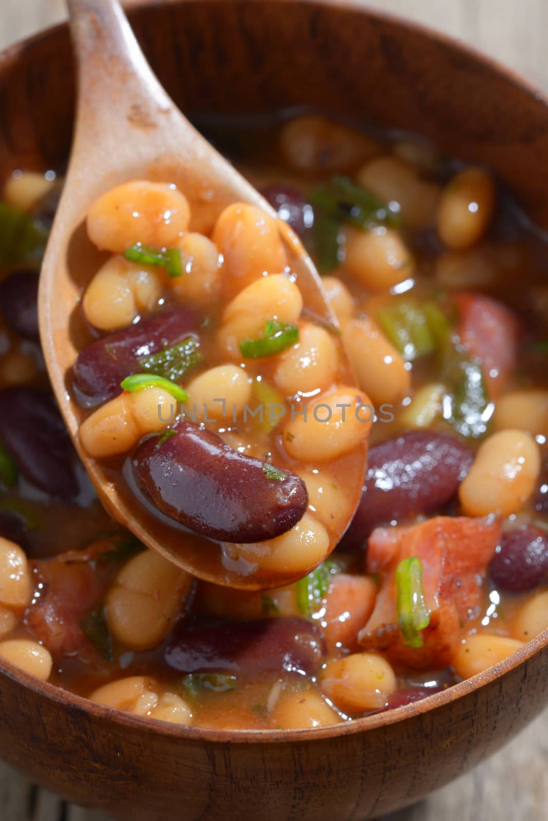 Baked beans portion - Bowl of baked beans