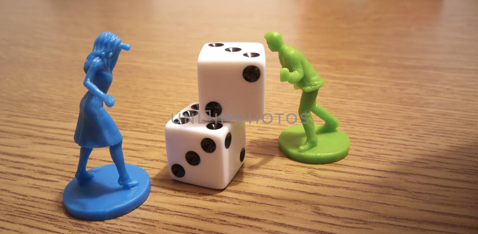 The dice and the game pieces by pippocarlot