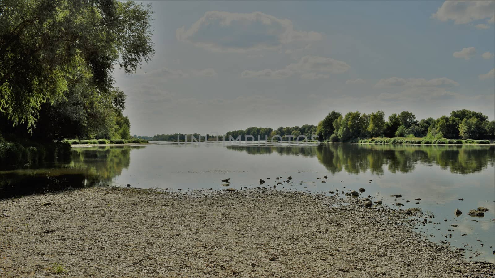 Riverside life on the Loire in the Loire Valley.