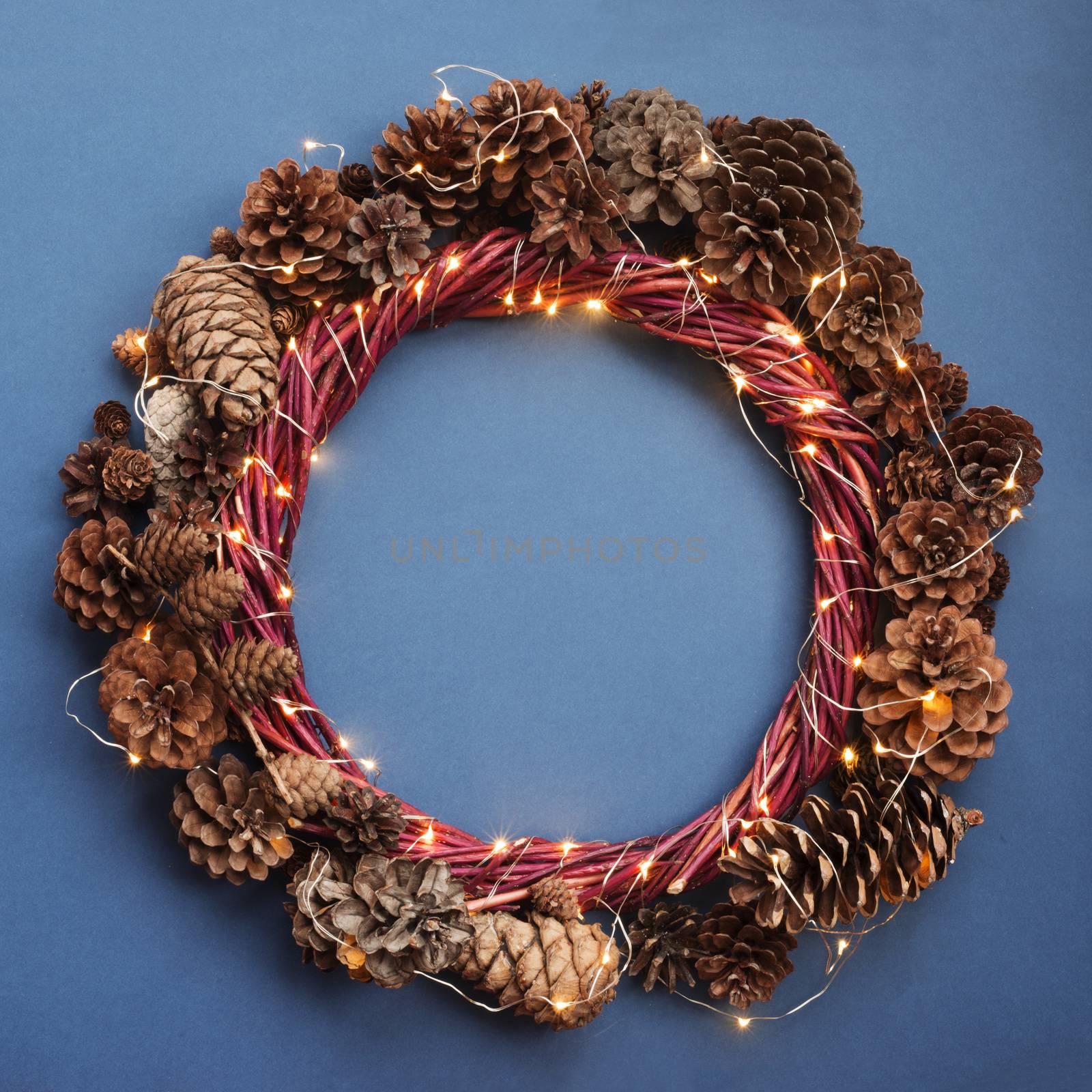 Christmas wreath background by destillat
