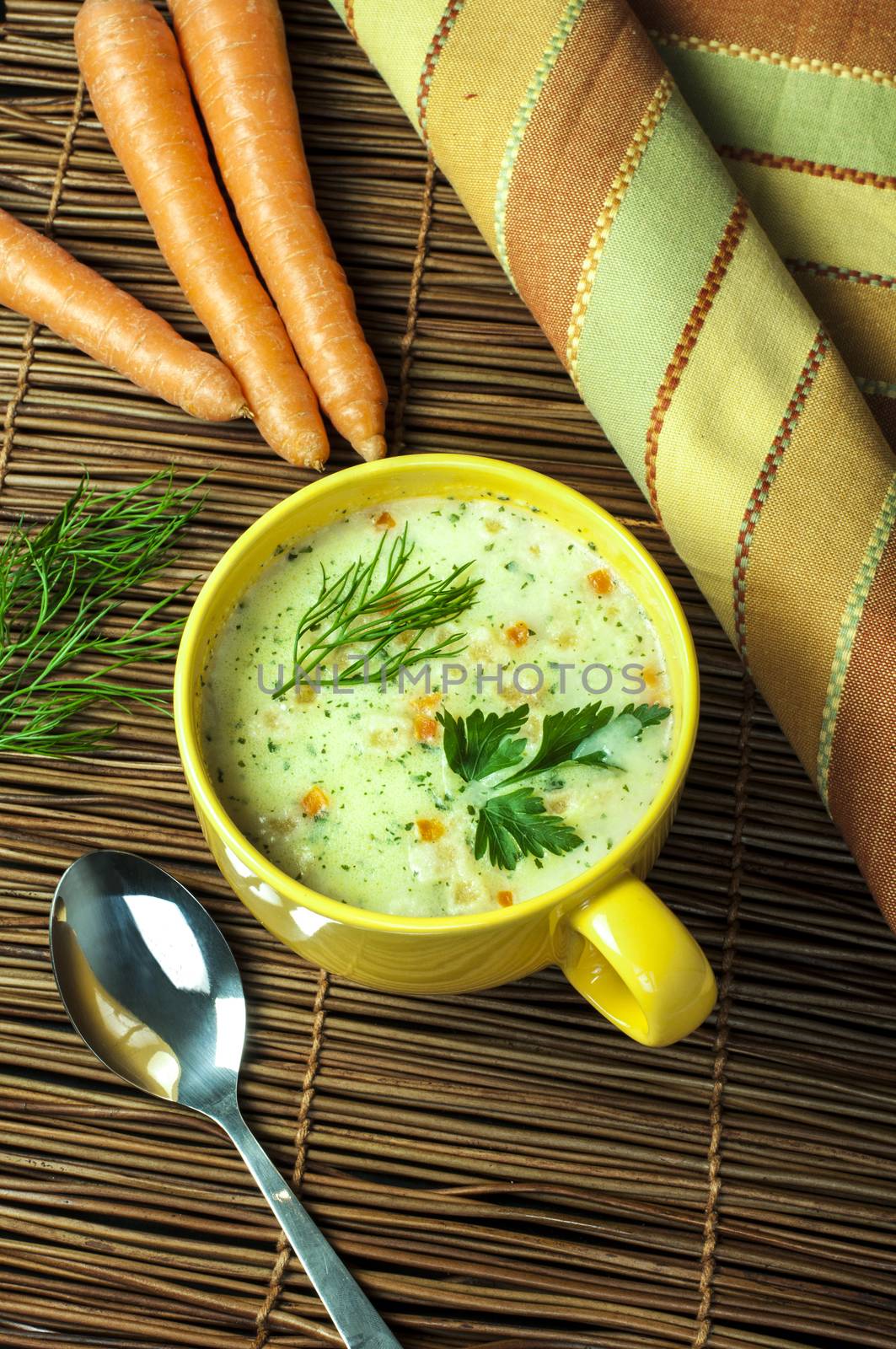 Chicken Cream Soup by deyan_georgiev