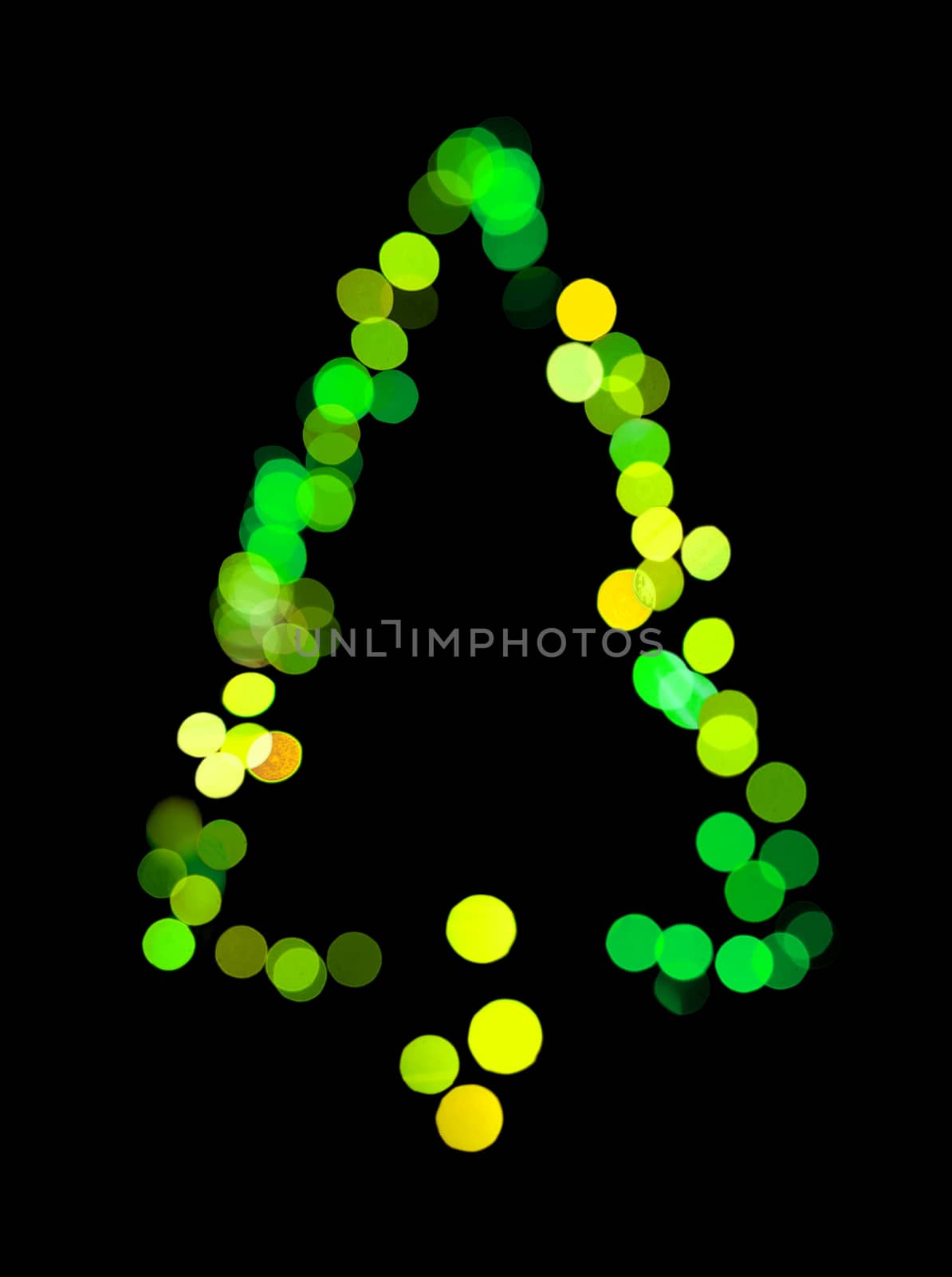 Christmas tree made ​​of bokeh lights by deyan_georgiev