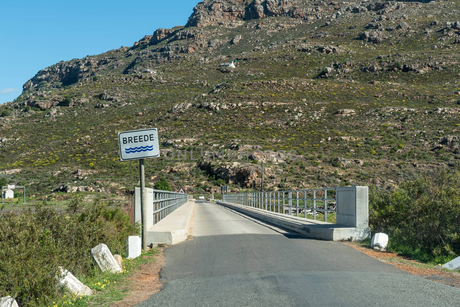 Single lane road bridge over the Breede River at the start of the Bains Kloof Pass in the Western Cape Province