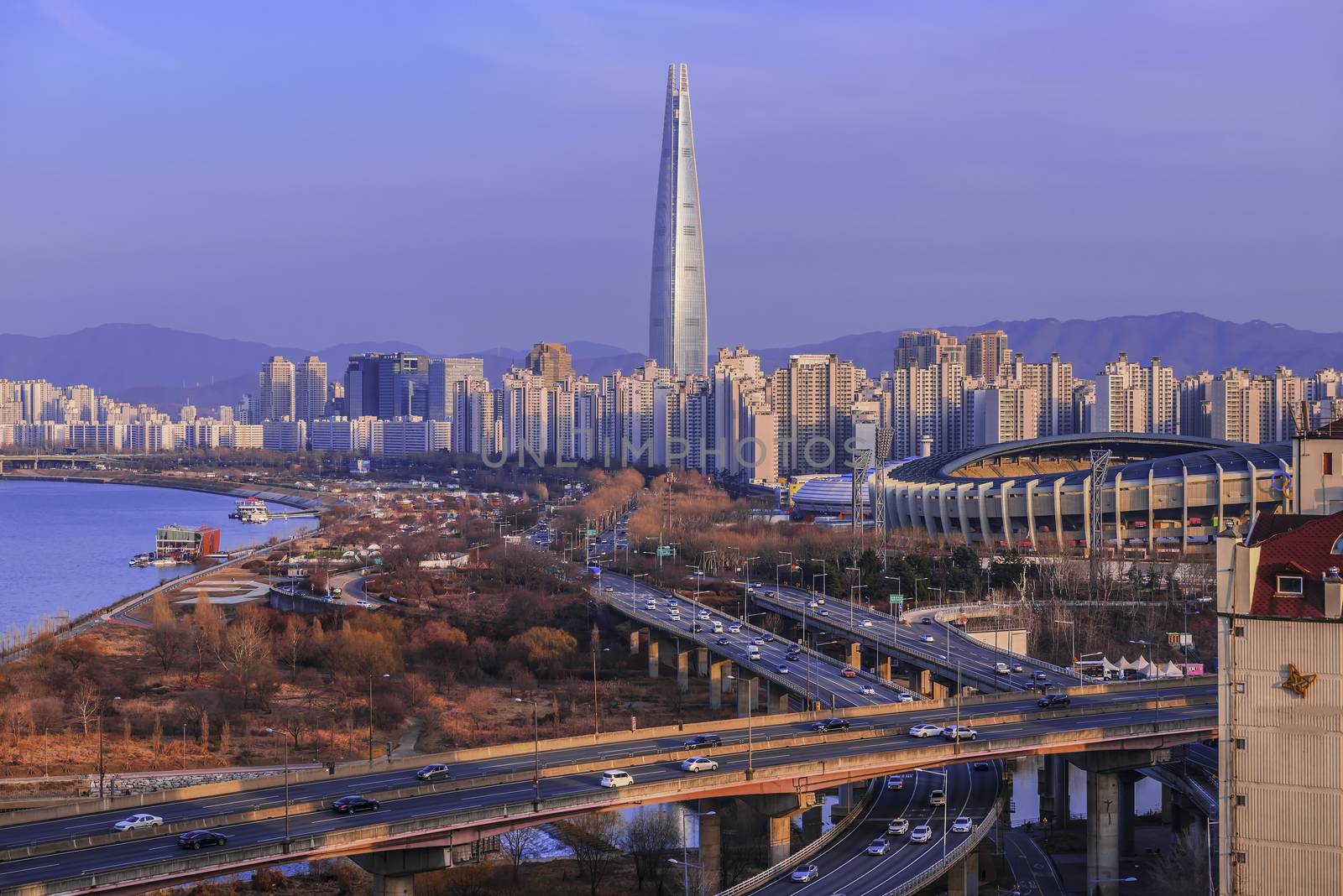 Seoul City Skyline,South Korea by wijitamkapet@gmail.com