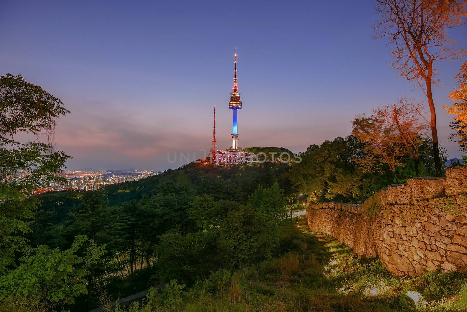 TimeLapse 4k Seoul tower,Namsan tower in korea
