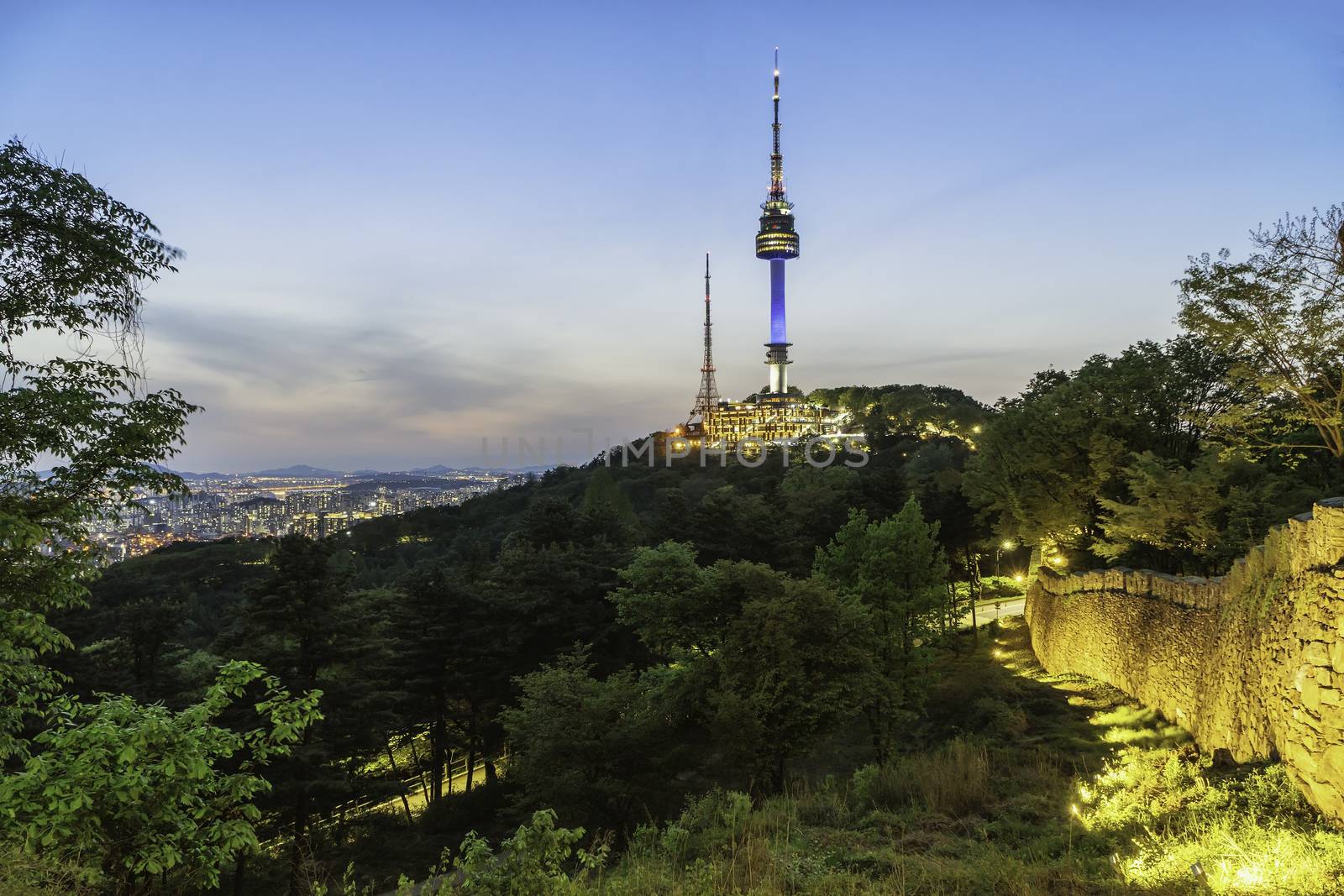 TimeLapse 4k Seoul tower,Namsan tower in korea