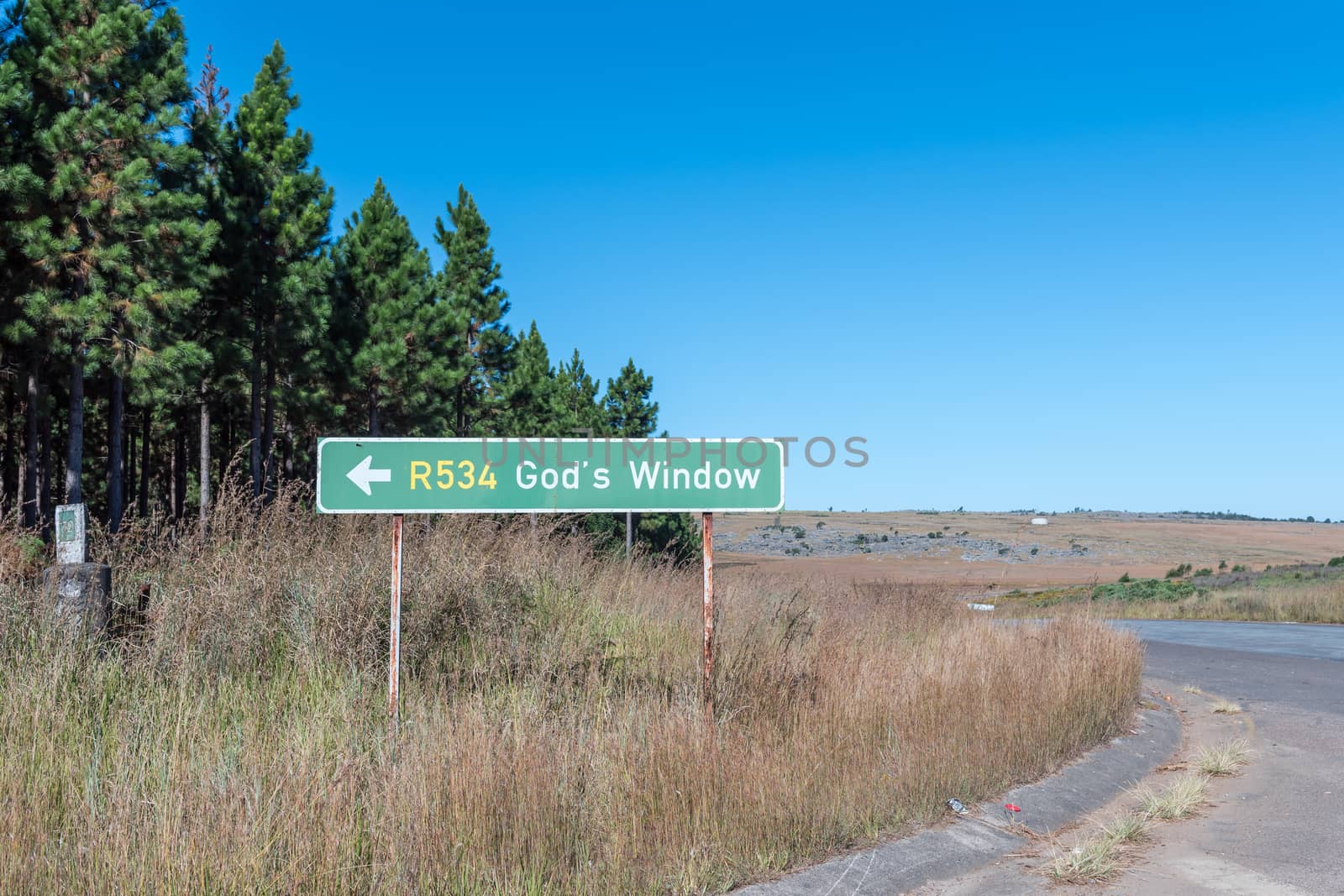 The turn-off to Gods Window on road R534 near Graskop