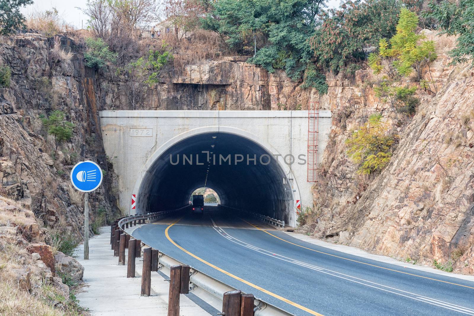 Vehicles are visible inside the tunnel on road N4 at Waterval Boven in Mpumalanga