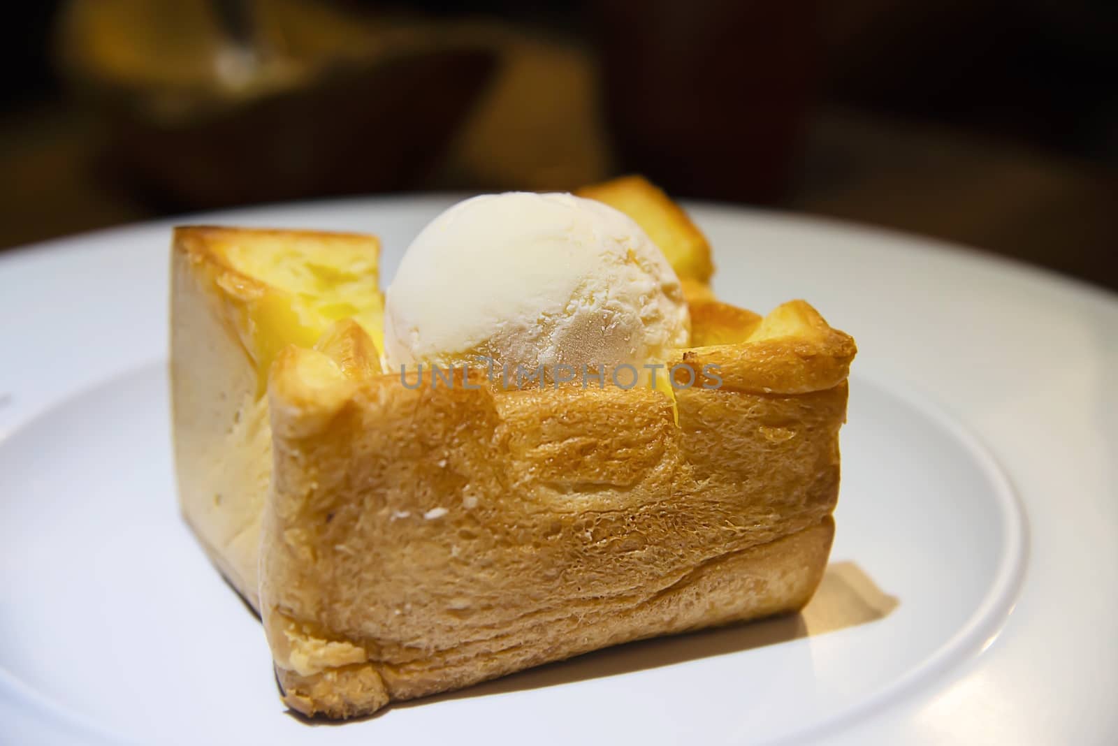 Ice cream on bread toast recipe - toast dessert sweet menu for background use by pairhandmade