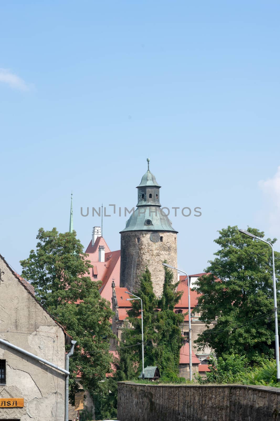 Czocha Castle - a defensive border castle located in the town of Sucha (Czocha), Leśna commune, at the Leśniański Lagoon in Kwisa in the Polish part of Upper Lusatia. The original name was probably Czajków (1329: castrum Caychow), before 1945 Tzschoch.