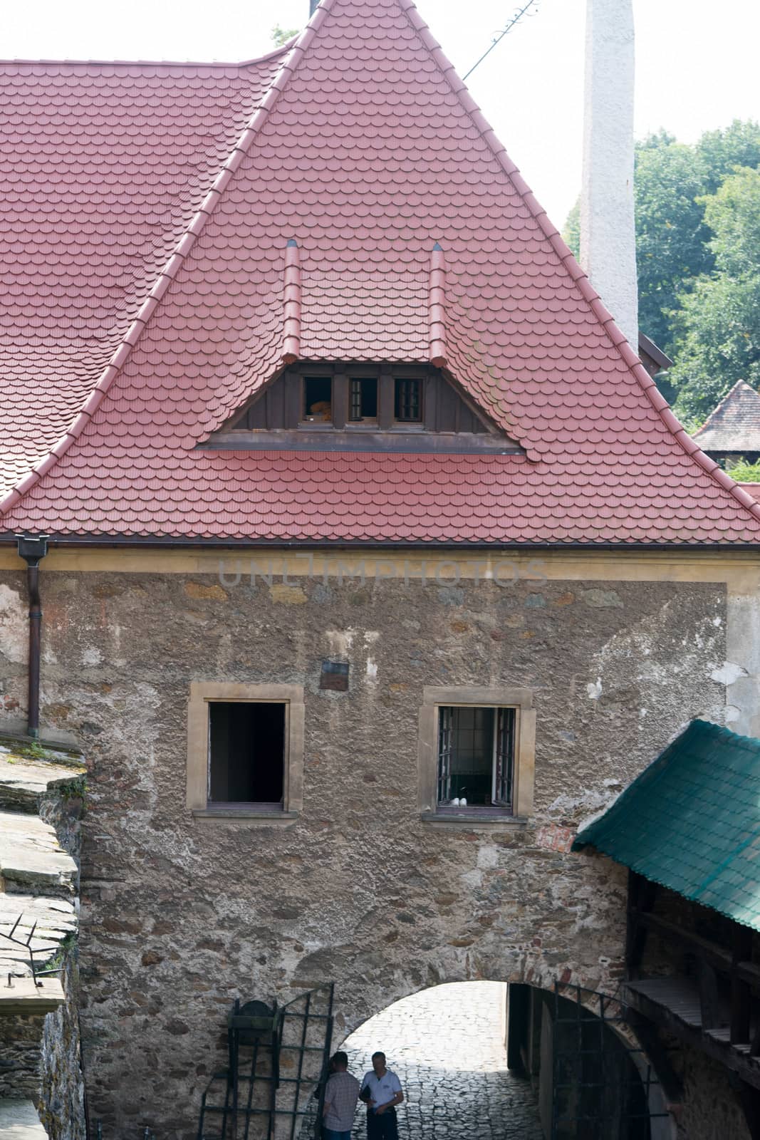 Czocha Castle - a defensive border castle located in the town of Sucha (Czocha), Leśna commune, at the Leśniański Lagoon in Kwisa in the Polish part of Upper Lusatia. The original name was probably Czajków (1329: castrum Caychow), before 1945 Tzschoch.