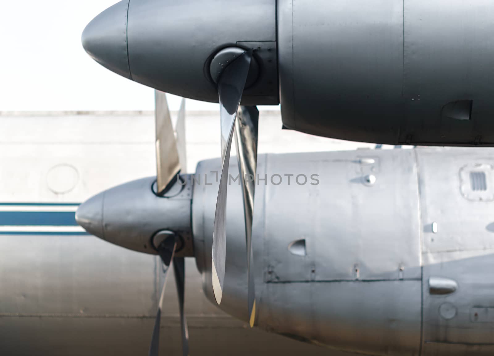 propeller screw engine of a vintage airplane close up