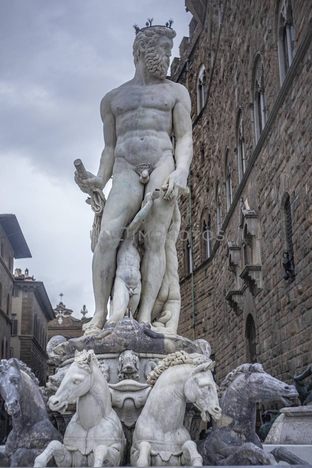 Michelangelo's David Statue by pippocarlot