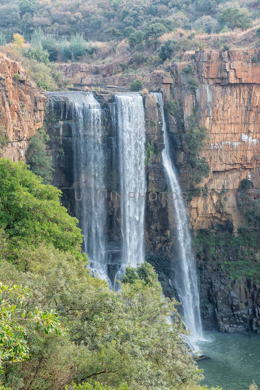 Elands River Falls at Waterval Boven in Mpumalanga by dpreezg