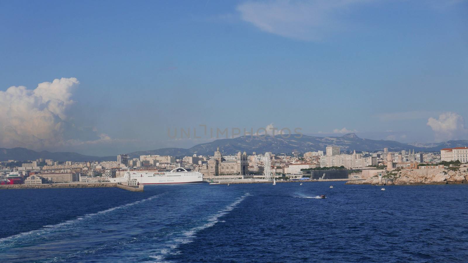 Holidays in southern Corsica.
Discovery of the Sanguinaires Islands, next to the city of Ajaccio