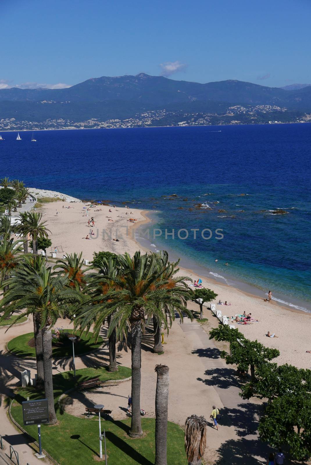 Holidays in southern Corsica.
Discovery of the Sanguinaires Islands, next to the city of Ajaccio