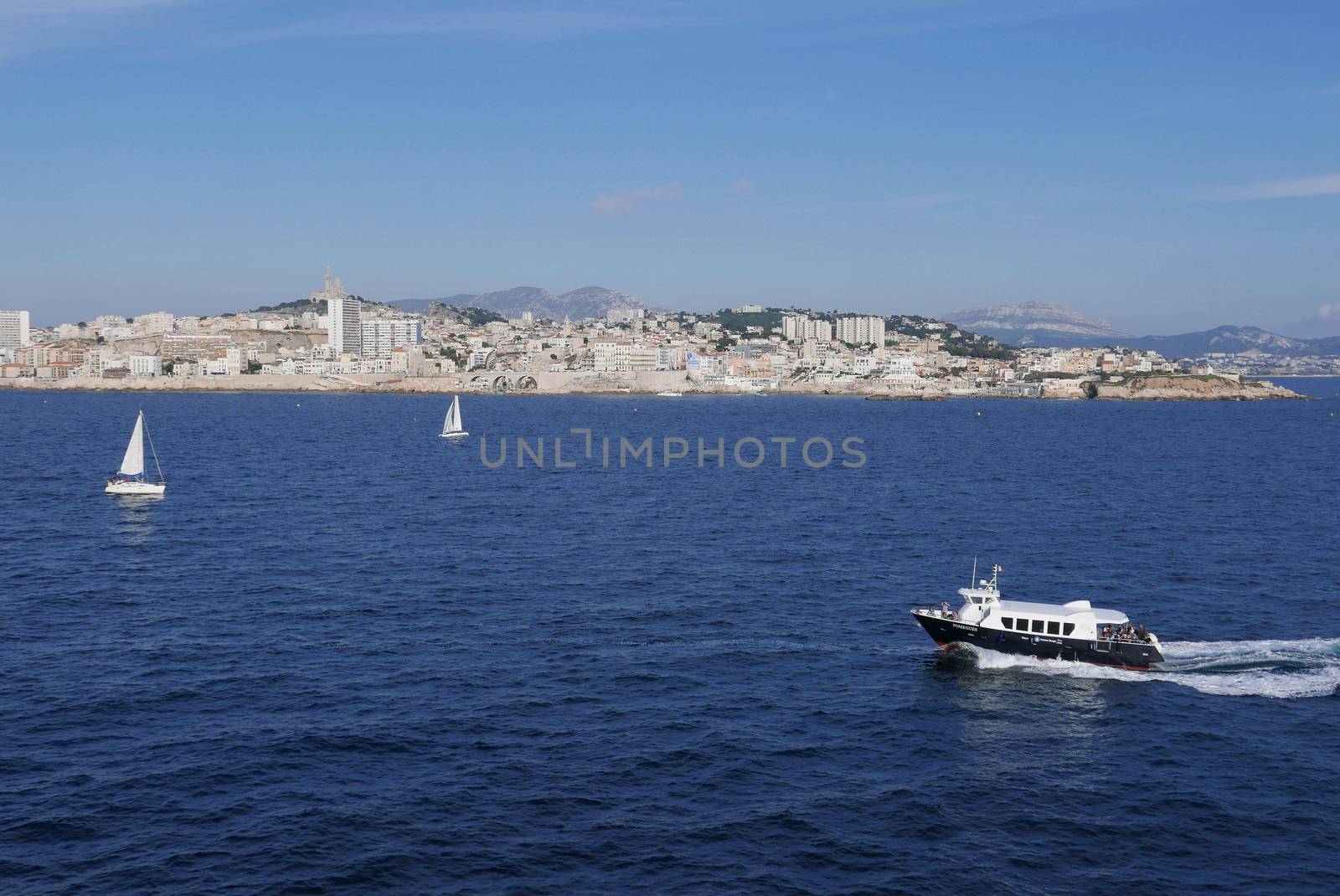 Holidays in southern Corsica.
Discovery of the Sanguinaires Islands, next to the city of Ajaccio