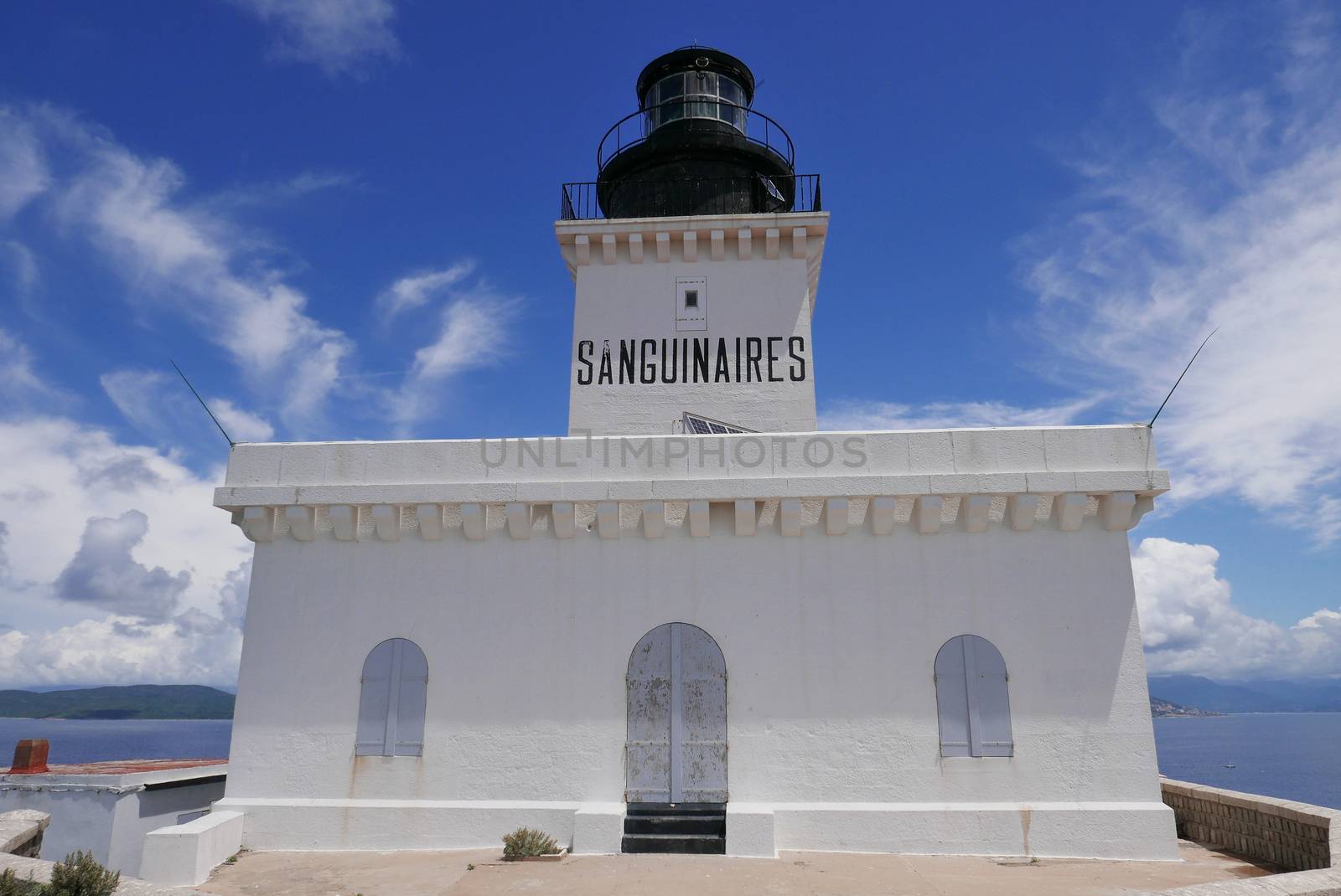 Holidays in southern Corsica.
Discovery of the Sanguinaires Islands, next to the city of Ajaccio