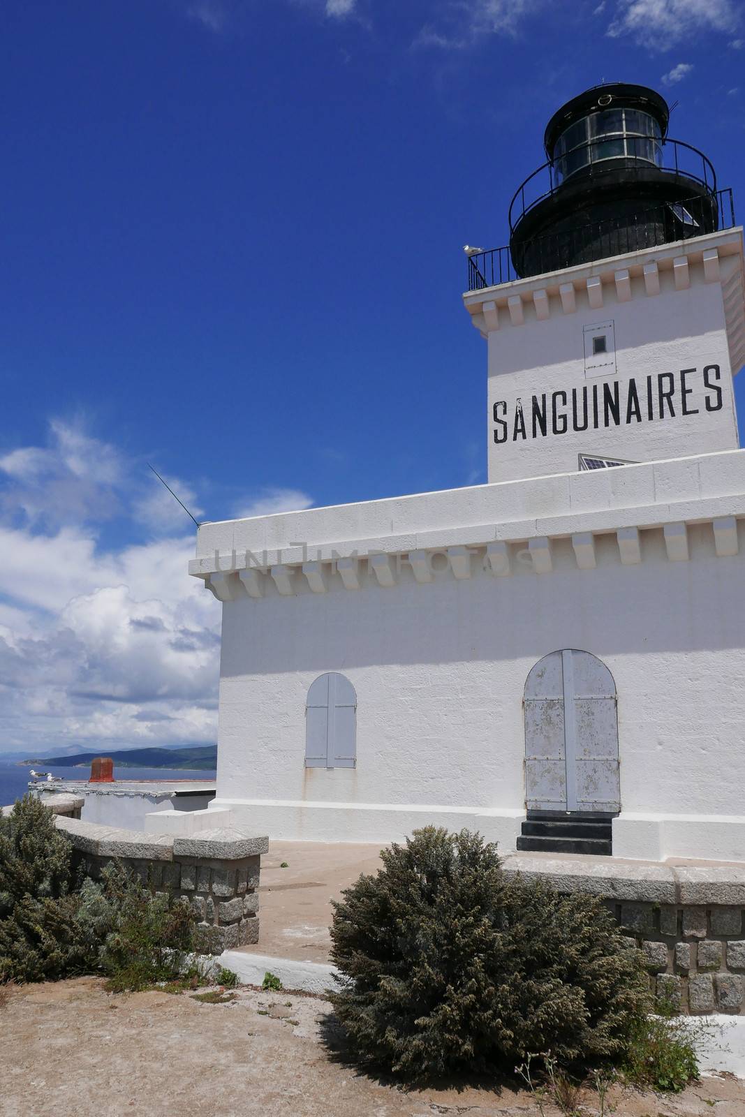 Holidays in southern Corsica.
Discovery of the Sanguinaires Islands, next to the city of Ajaccio