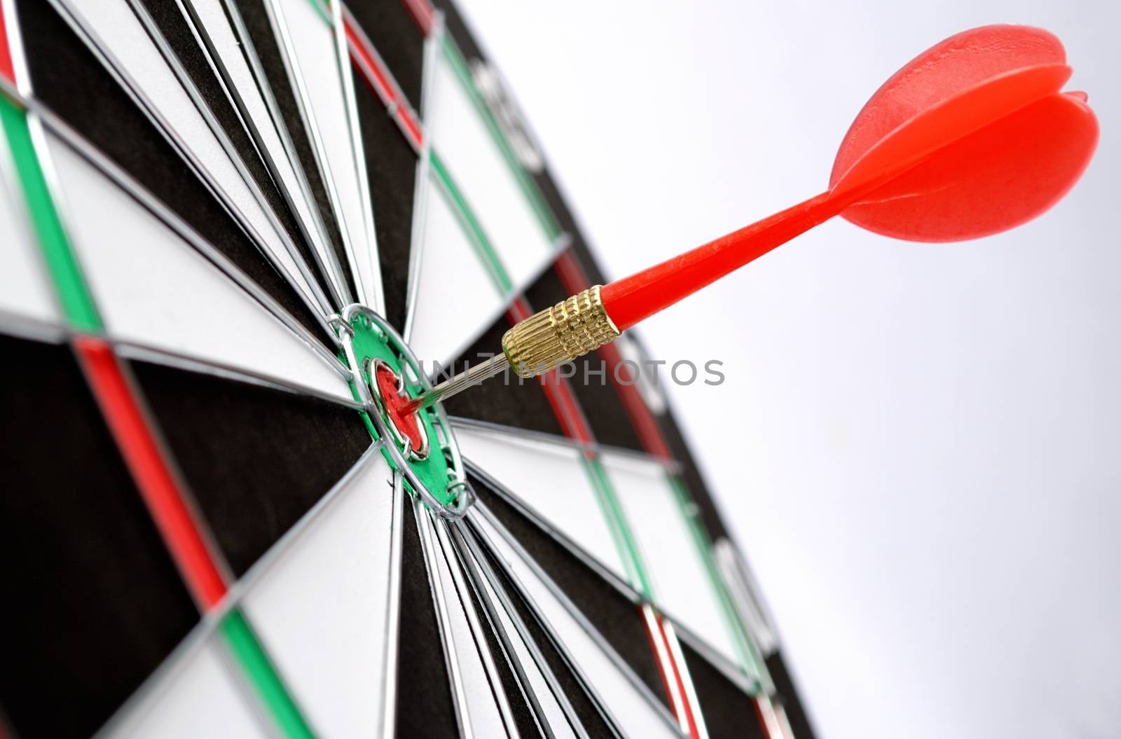 darts arrows in the target center