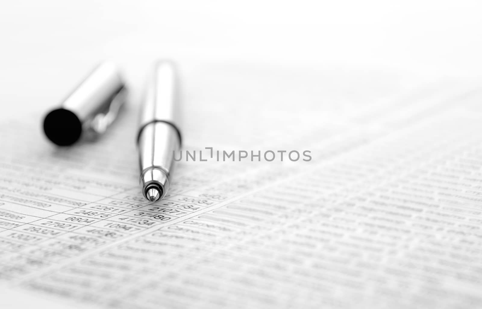  pen and document by sergii_gnatiuk