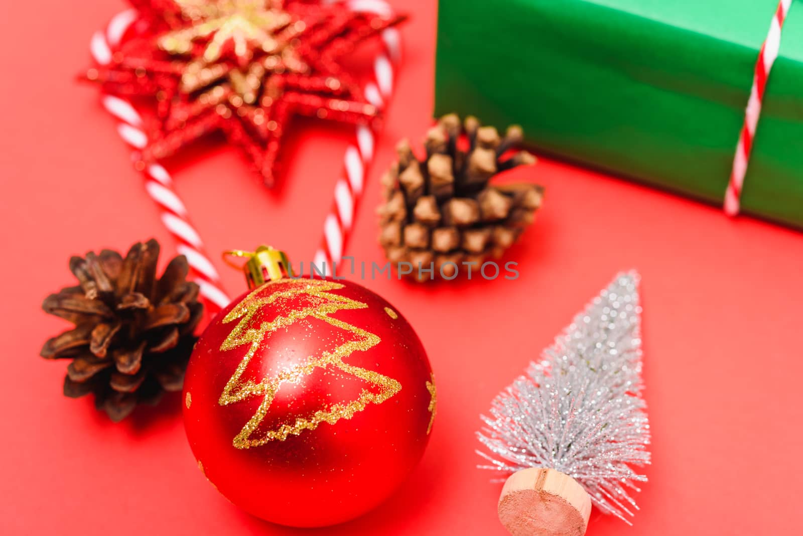 Christmas red balls with decorative abstract on red background