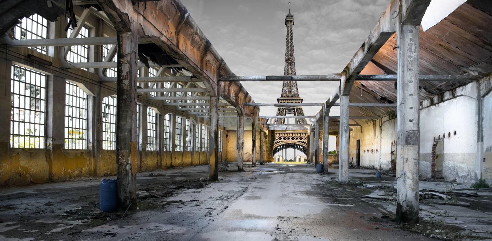 View of the post-apocalyptic Eiffel Tower