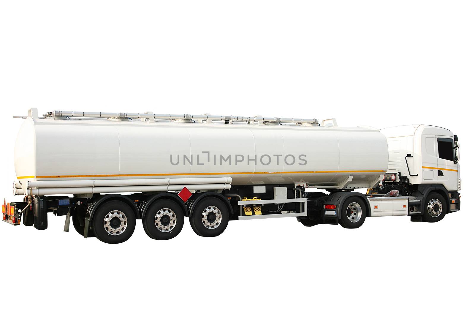 Tanker used for the transport of solvent