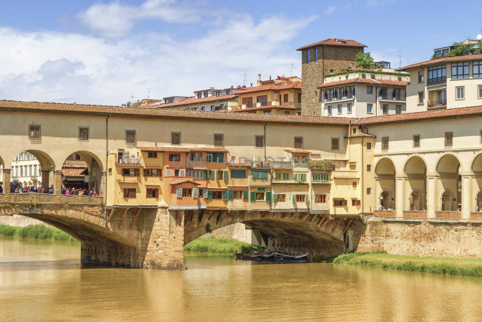 Close up on Ponte vecchio, Florence, Firenze, Italia by Elenaphotos21