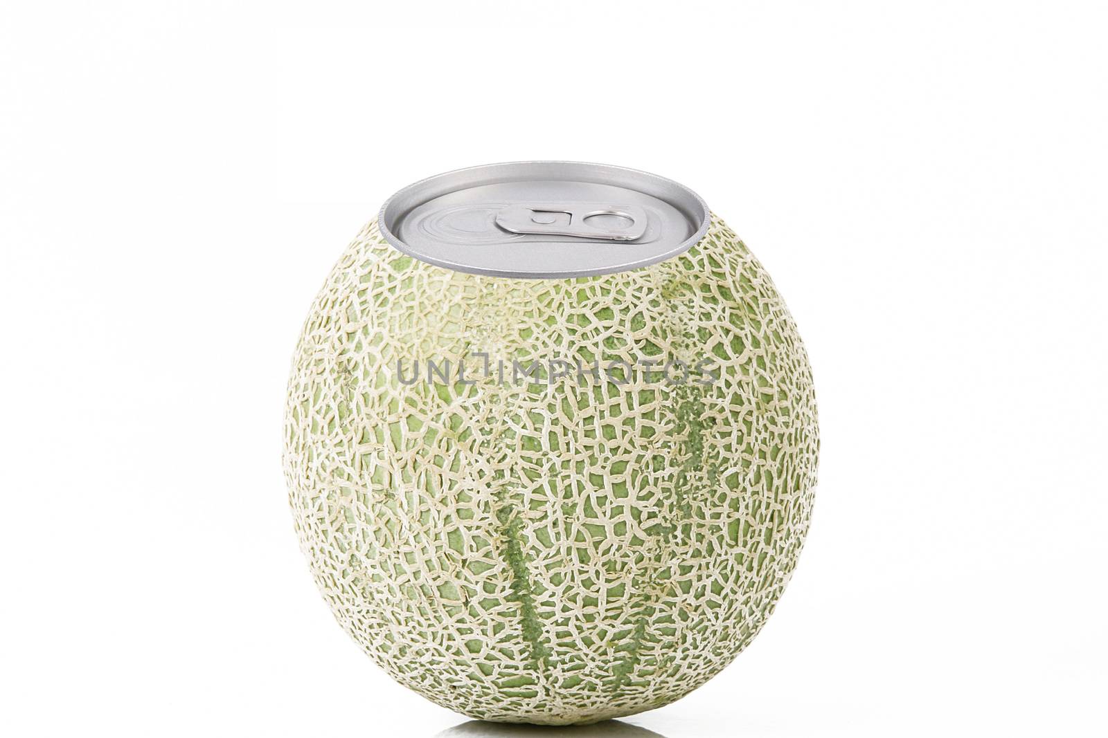 juice of melon in tin on white background