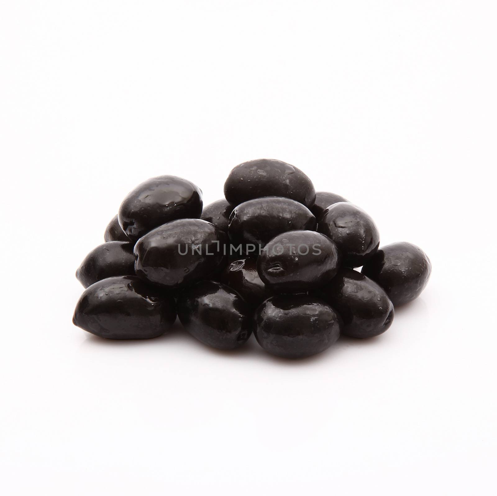 isolated olives on white background