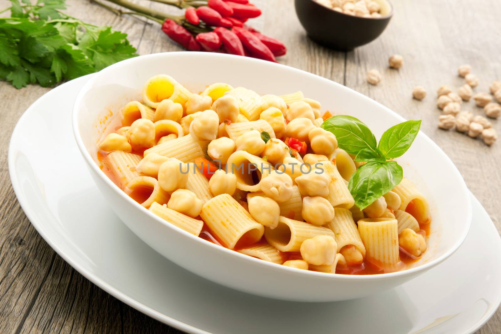 original pasta and chickpeas soup