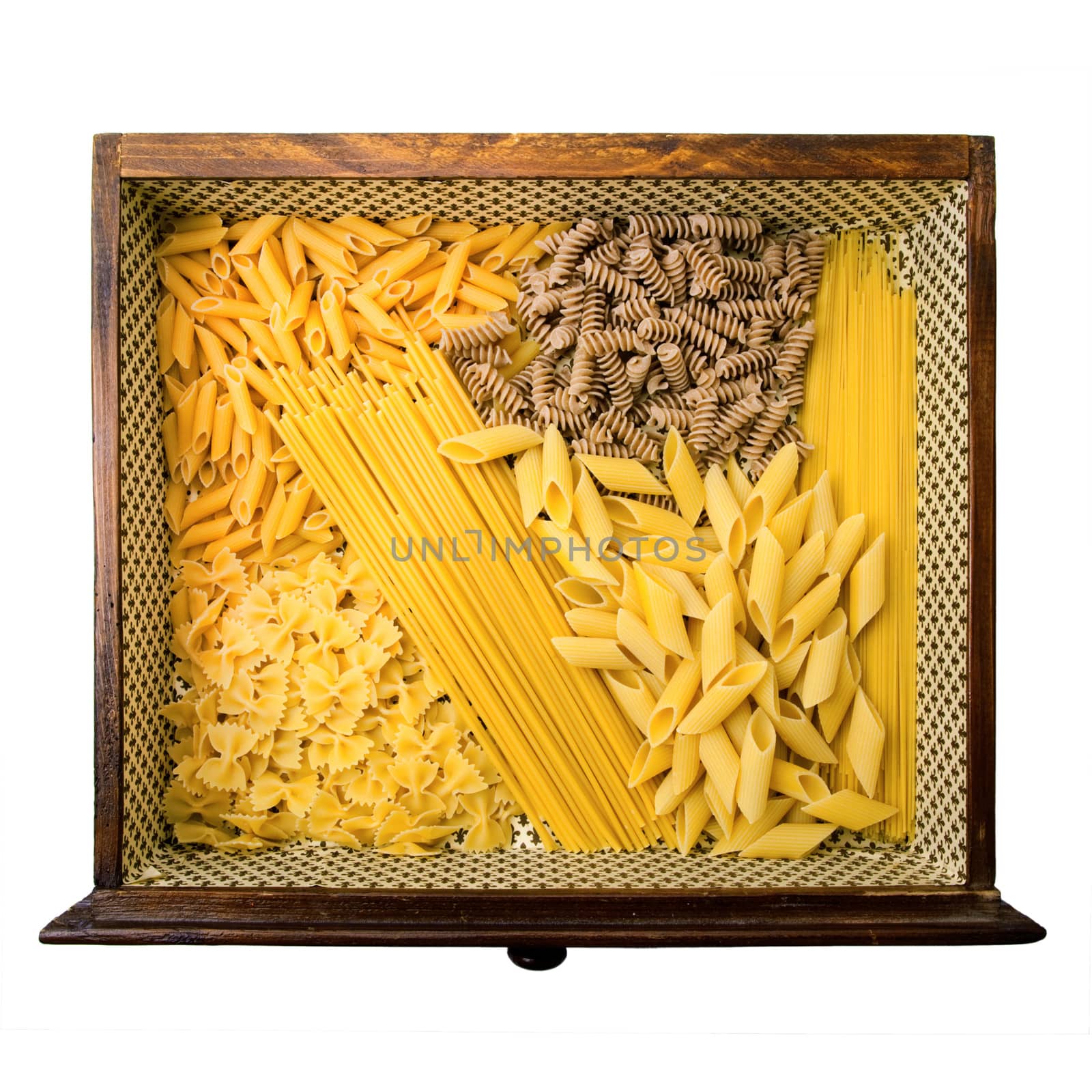 italian raw pasta in tray