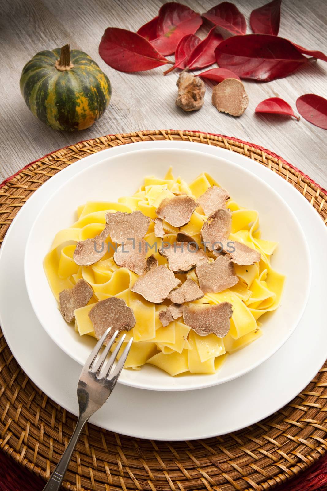 original italian tagliatelle with truffle