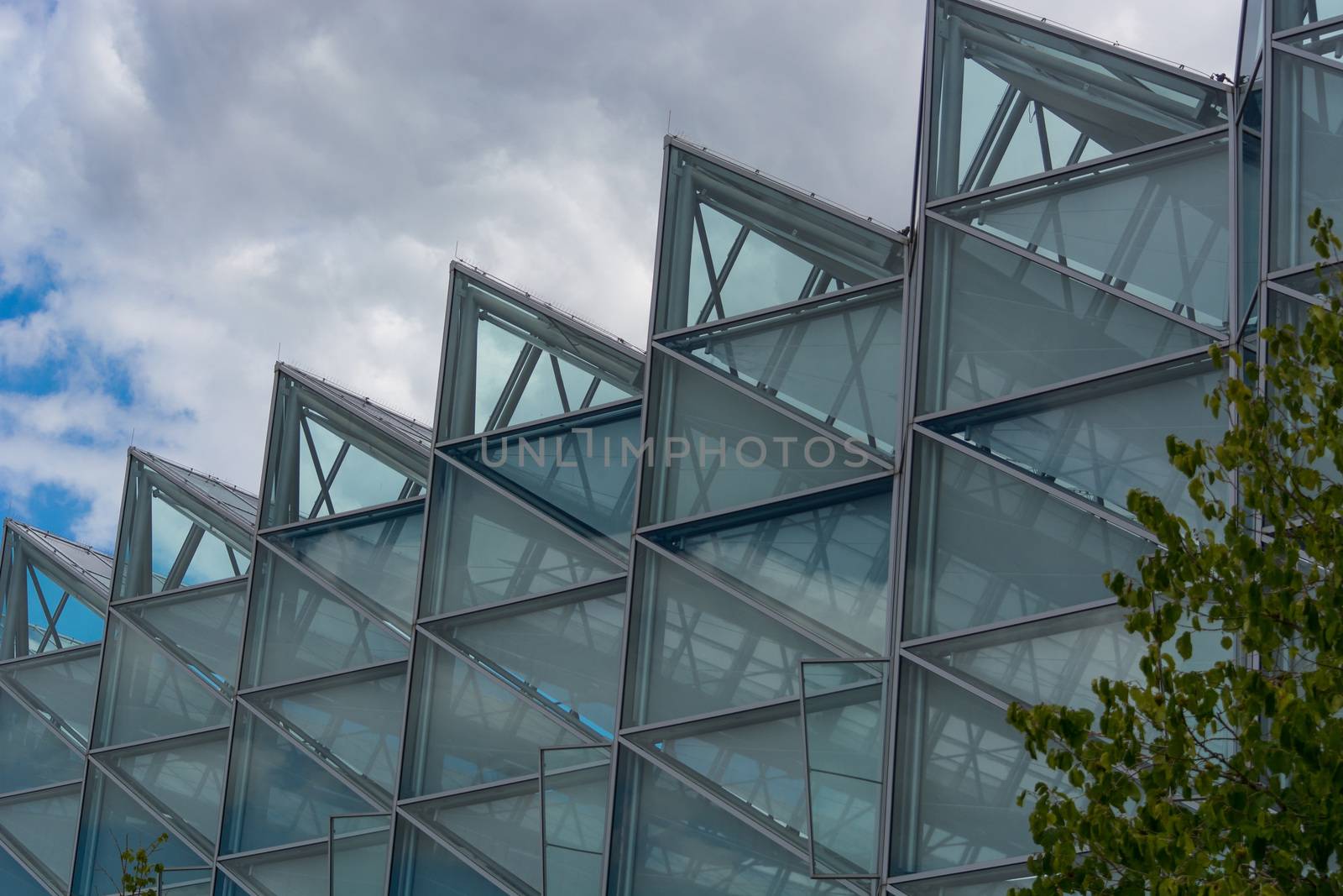 Environment, glass facade and entrance area of the Federal Environmental Agency in Dessau