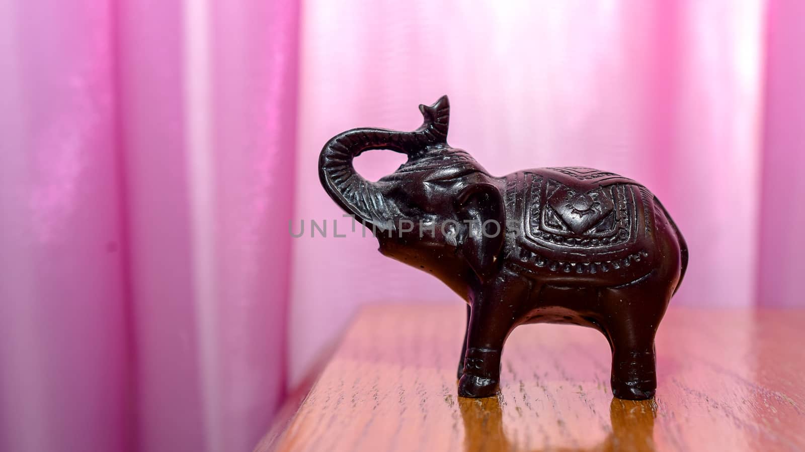 miniature figurine elephant made of semi-precious materials