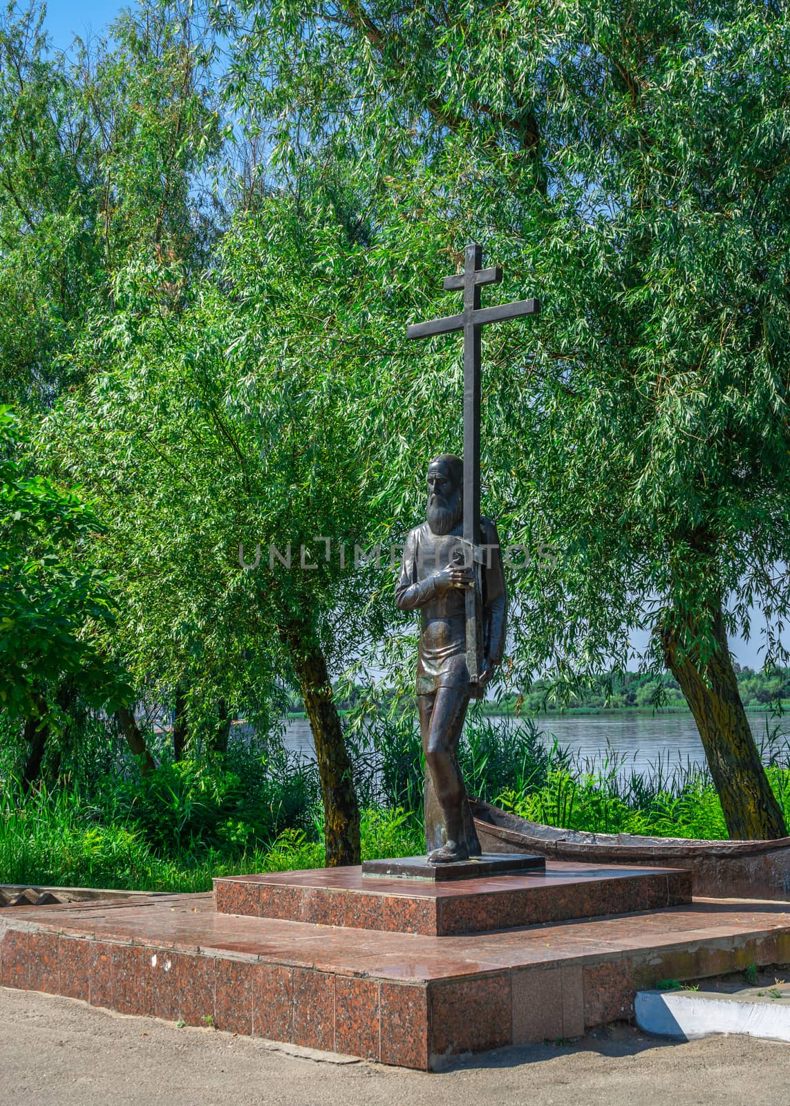 Monument to the first resident of Vilkovo, Ukraine. by Multipedia