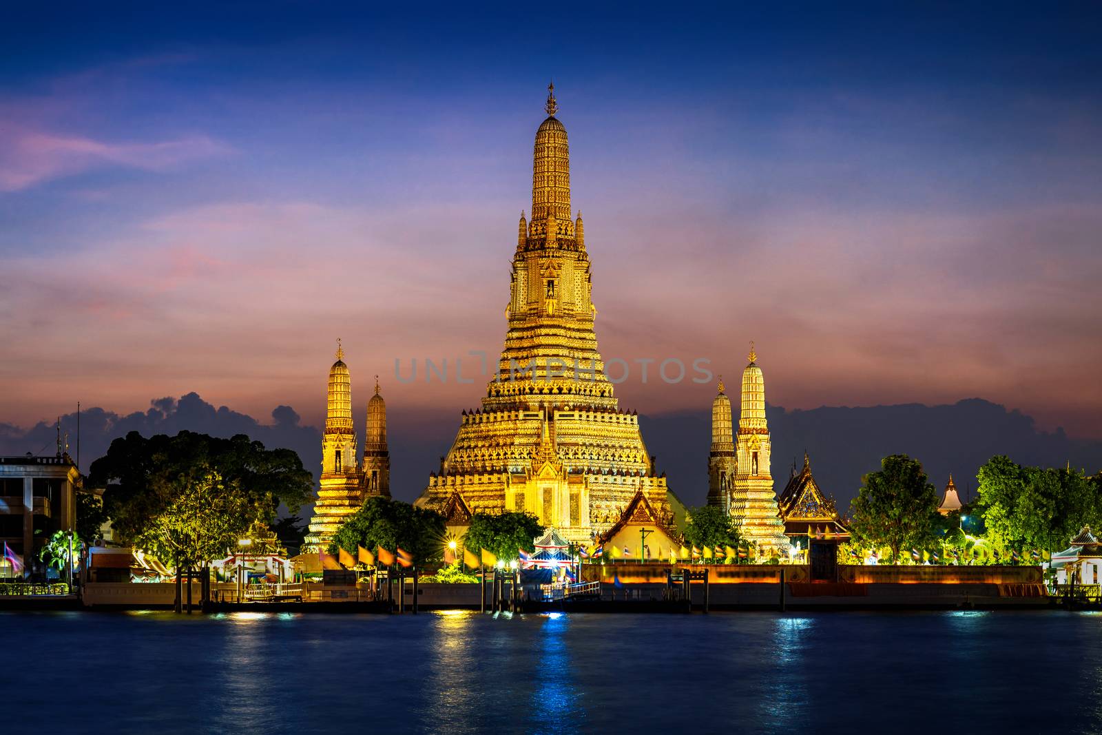 Wat Arun temple at twilight in Bangkok, Thailand. by gutarphotoghaphy