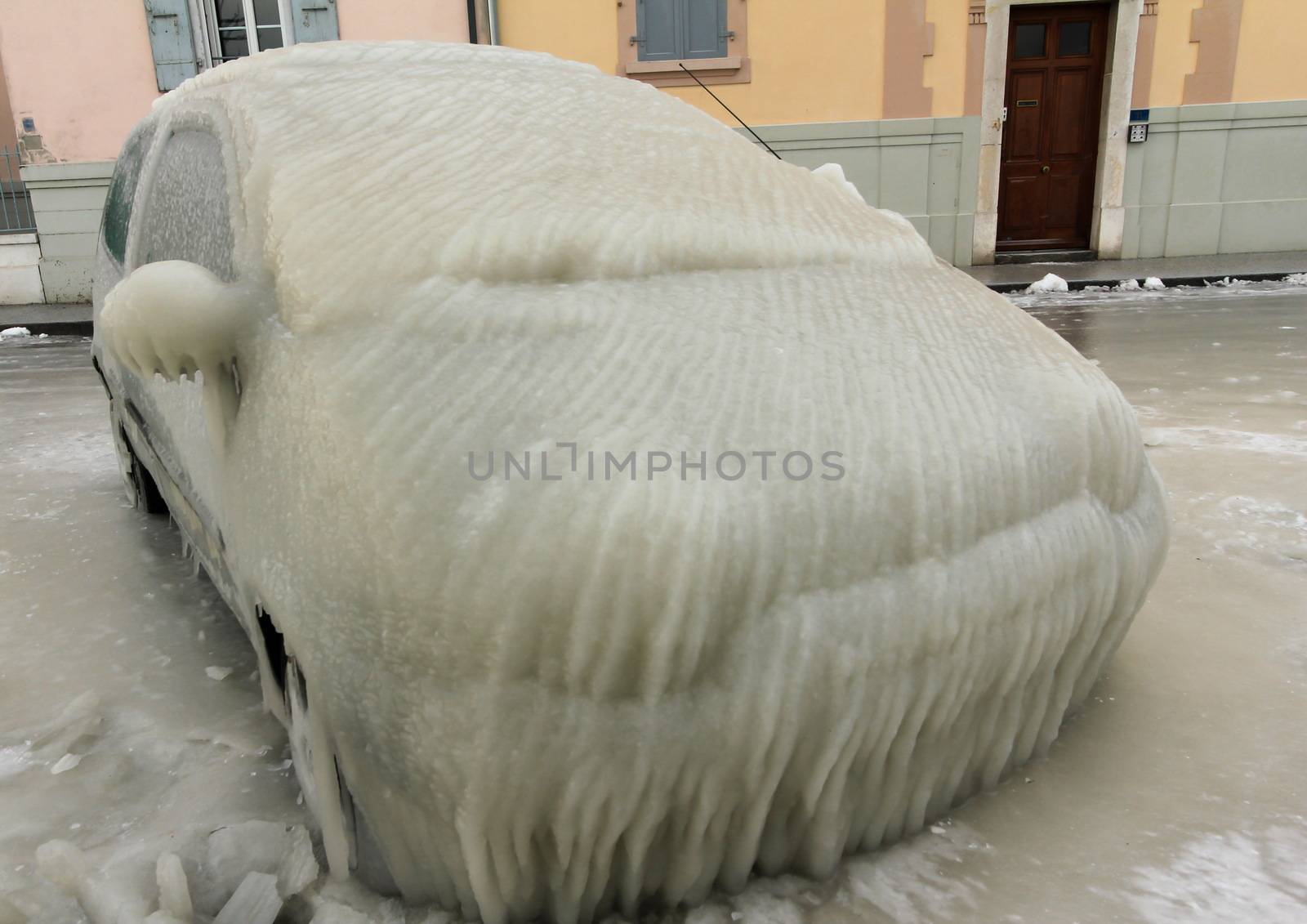 Car caught in the ice in Versoix Switzerland by mariephotos