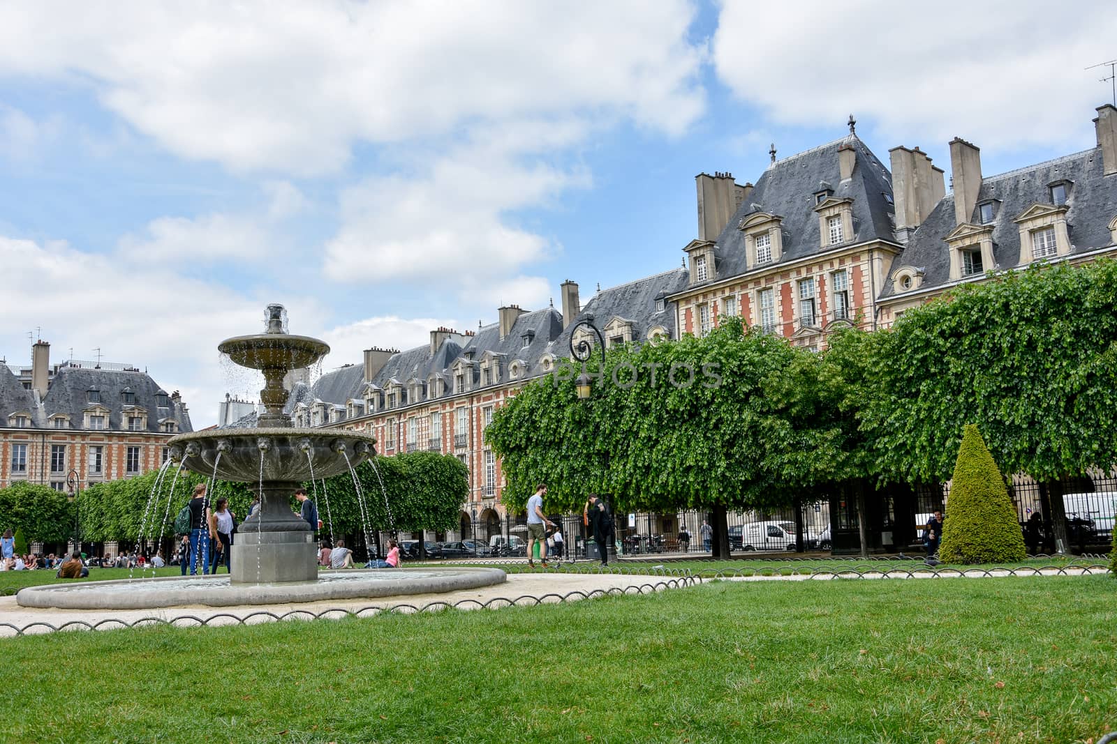 visit of Paris, Seine quay and Eiffel tower, walk in the parks of the capital of France in summer