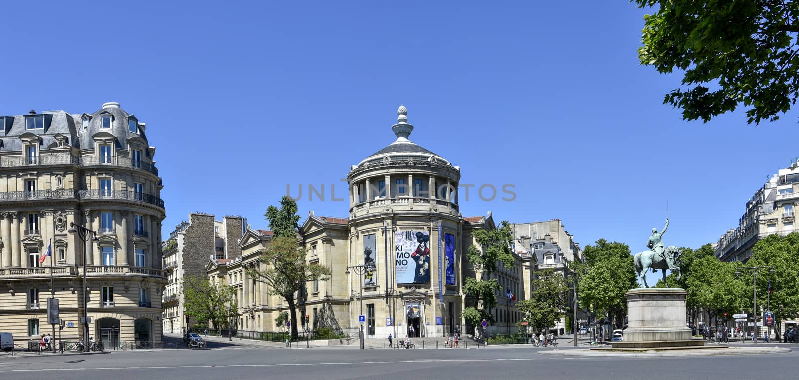 visit of Paris and its monuments, capital of France in summer by shovag