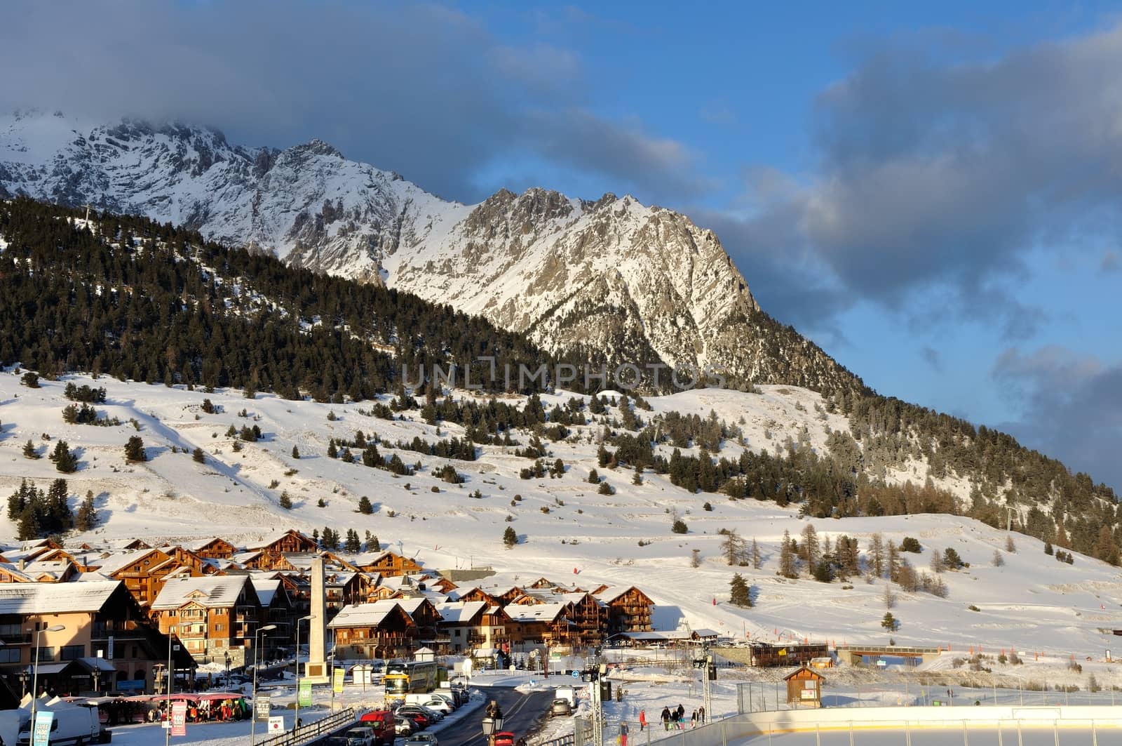 walk in the station of Montgenevre taken by the cold, the snow and the frost. France