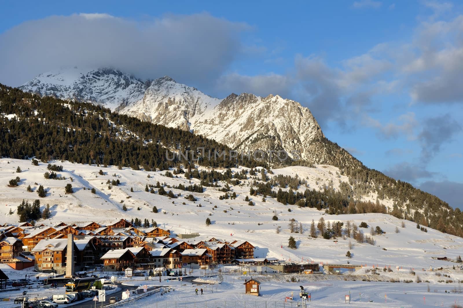 walk in the station of Montgenevre taken by the cold, the snow and the frost. France