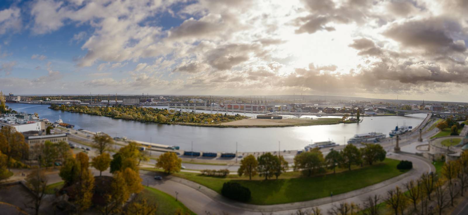 Left bank of the Oder river in Szczecin with the maritime museum and the terraces