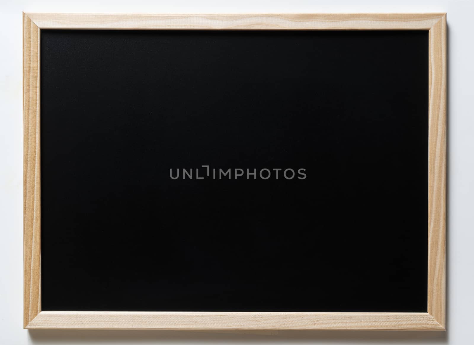 A blank blackboard by sergiodv