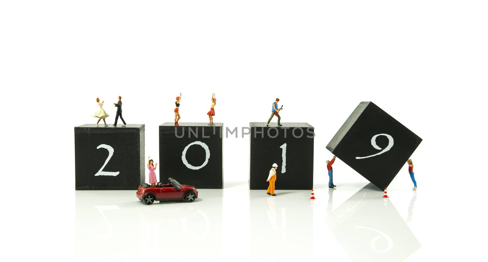 black blocks with 2018 changing in 2019 isolated on white