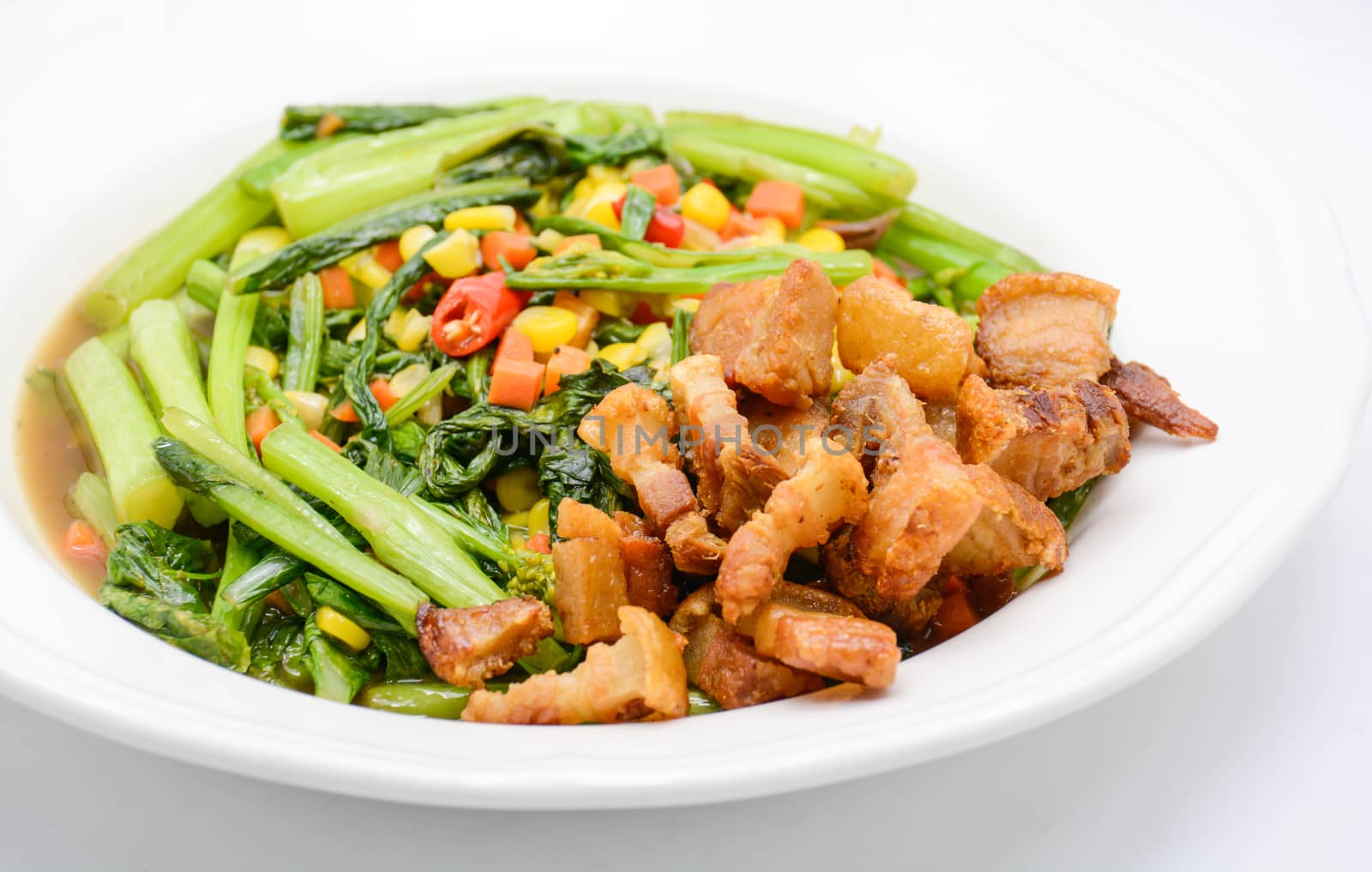 Stir fried Chinese kale with oyster sauce and pork