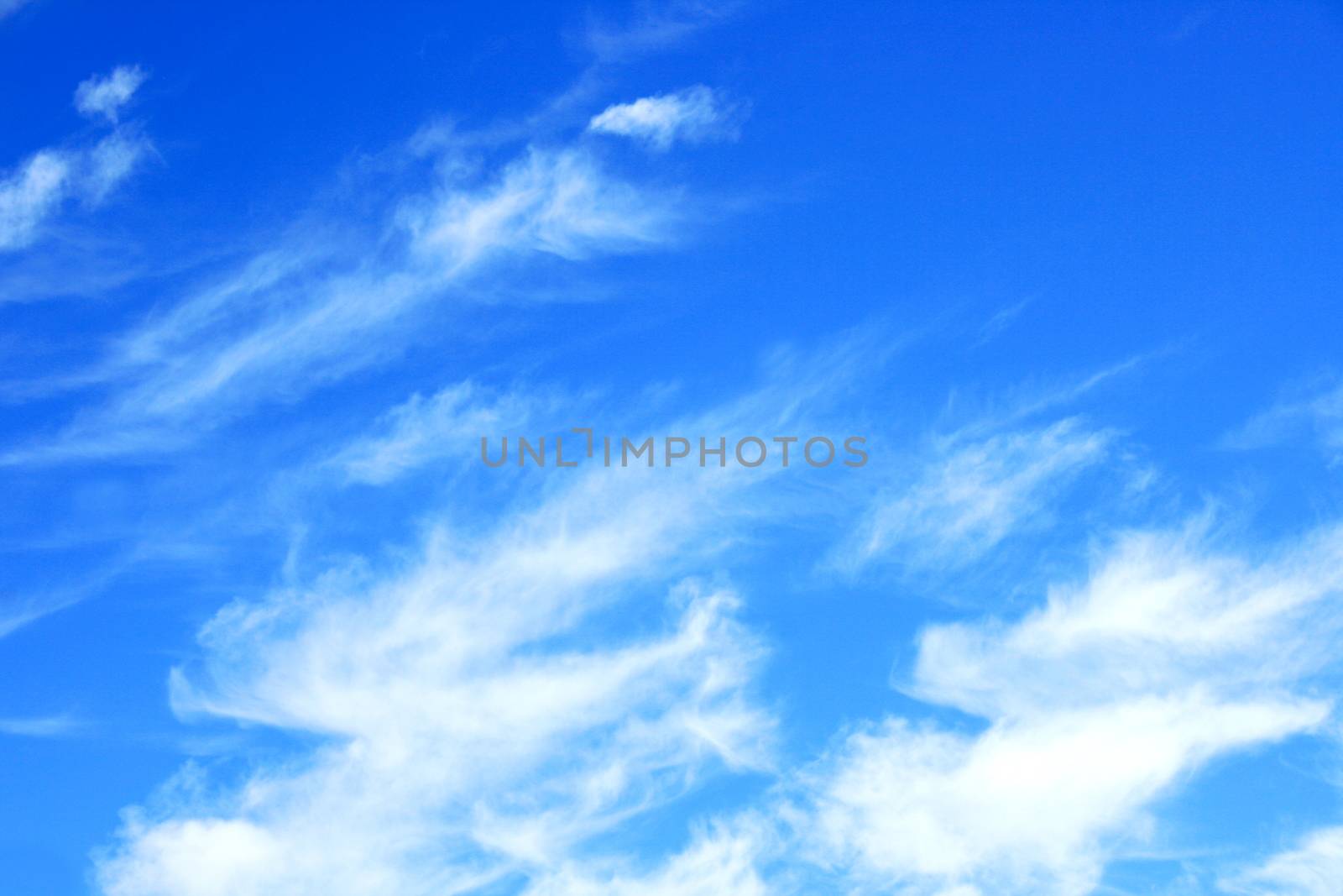 Big fluffy clouds (Altocumulus) with beautiful blue skies